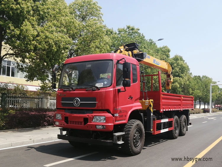 東風六驅(qū)隨車吊操作必備常識 東風六驅(qū)隨車吊操作必備常識